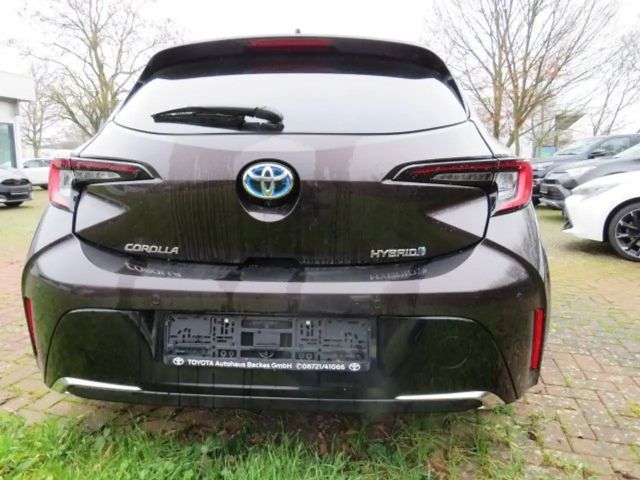 Toyota Corolla Hybride Team D