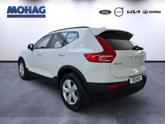 Volvo XC40 Core Momentum