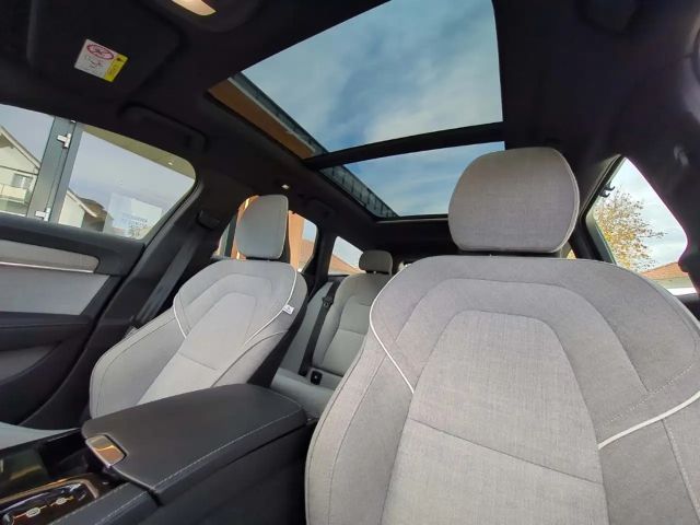 Volvo V90 AWD Dark Plus Recharge