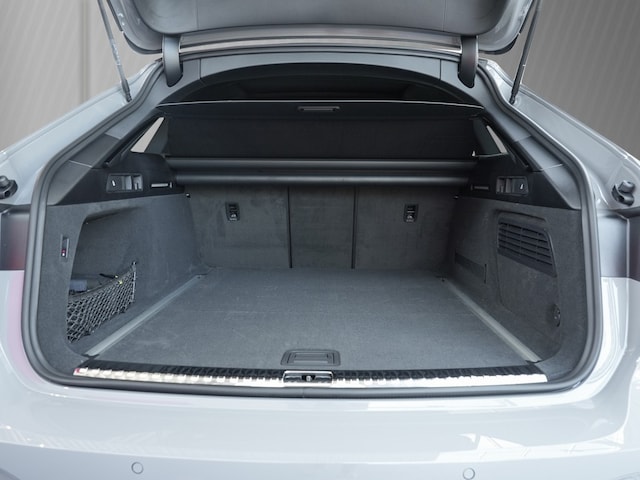 Audi A6 e-tron Avant Performance Quattro