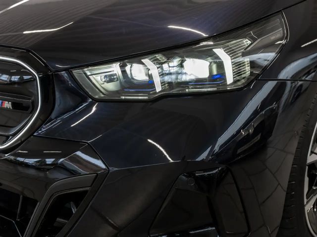 BMW i5 M60 Touring xDrive