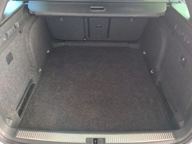 Skoda Superb 2.0 TDI Combi