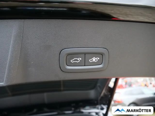 Volvo XC40 Dark Plus Recharge T4