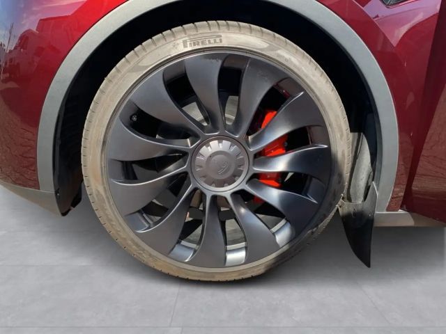 Tesla Model Y Performance