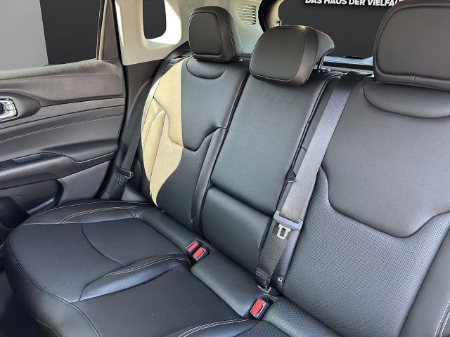 Jeep Compass Hybrid Summit