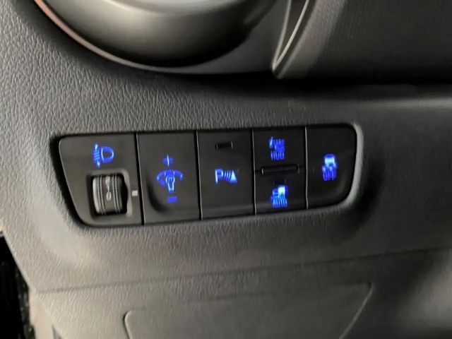 Hyundai Kona 2WD Prime