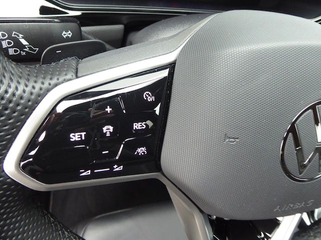 Volkswagen T-Roc T-ROC 2.0    R-L  DT110 TDID7A