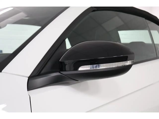 Volkswagen T-Roc 1.5 TSI Cabriolet R-Line