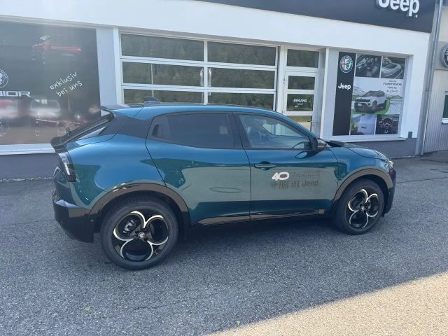 Alfa Romeo Junior Ibrida