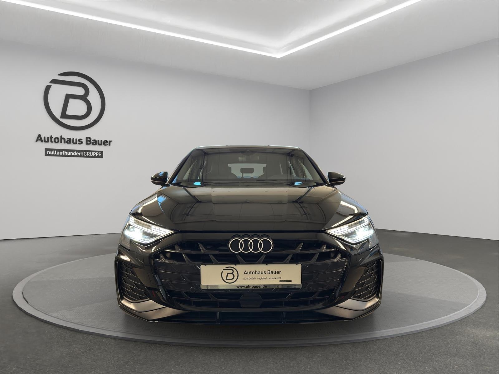 Audi A3 35 TFSI S-Line Sedan Sportback