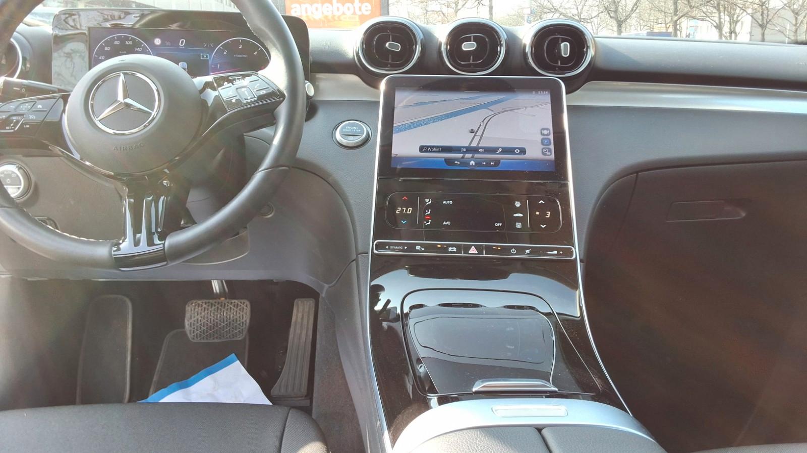 Mercedes-Benz C 220 C 220 d Sedan