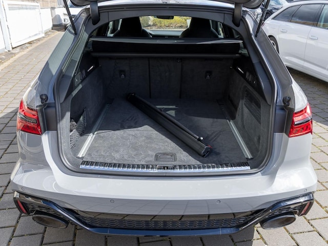 Audi RS6 Avant Quattro