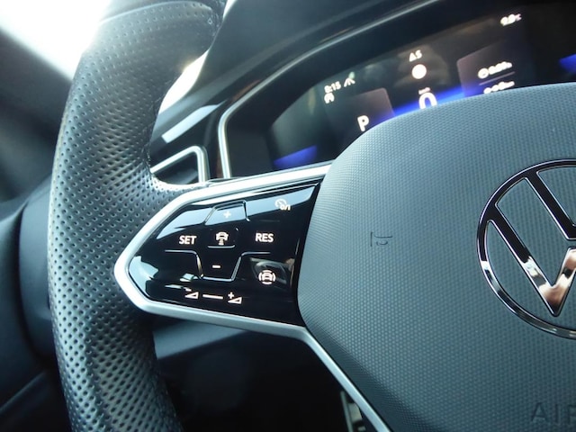 Volkswagen T-Roc T-ROC 1.5 E2 R-L  BT110 TSID7F