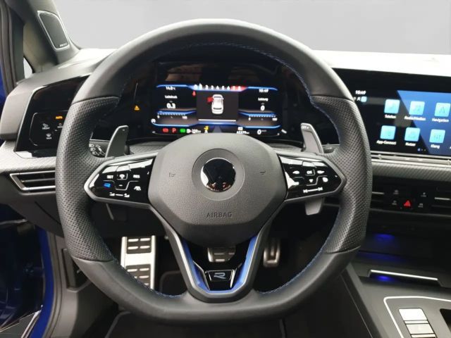 Volkswagen Golf IQ.Drive