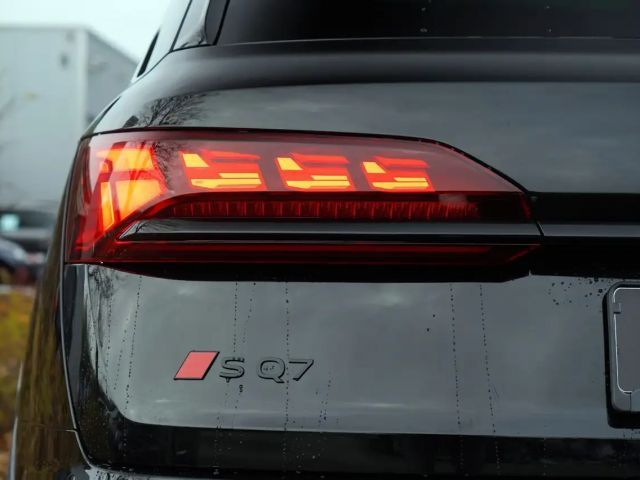 Audi SQ7 4.0 TFSI