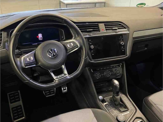Volkswagen Tiguan 2.0 TDI Allspace DSG R-Line