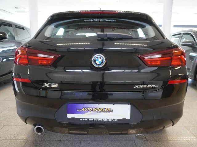 BMW X2 xDrive25e