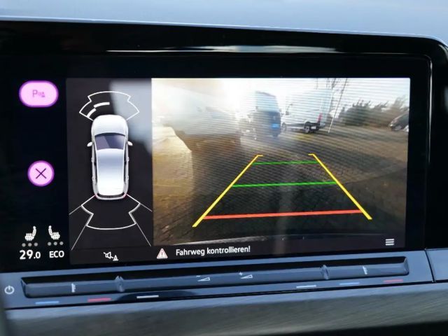 Volkswagen Golf DSG Style eHybrid