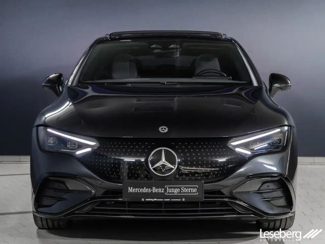 Mercedes-Benz EQE 350 4MATIC AMG Line Sedan