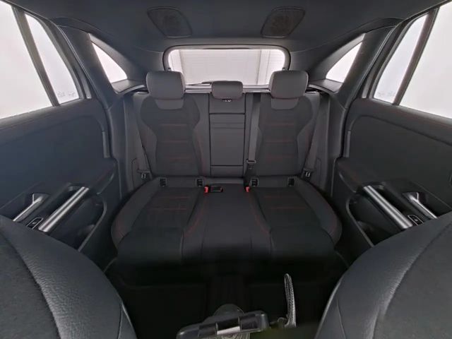 Mercedes-Benz EQA 350 4MATIC AMG Line