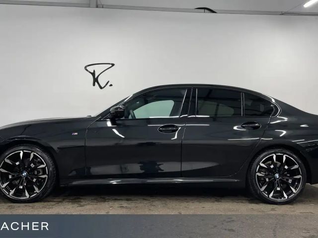 BMW 320 320i M-Sport Sedan xDrive