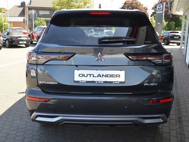 Mitsubishi Outlander PHEV