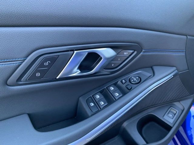 BMW 318 318i M-Sport Sedan Touring