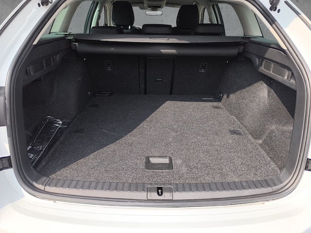 Skoda Octavia Combi Selection