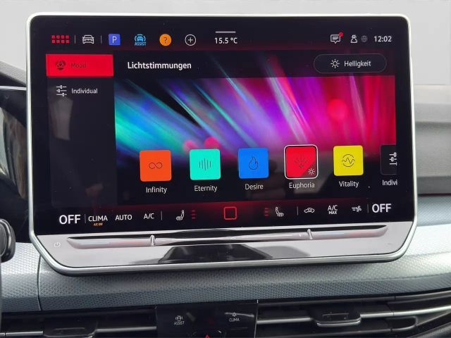 Volkswagen Golf 1.5 TSI