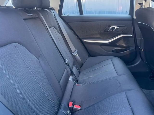 BMW 318 318i Touring