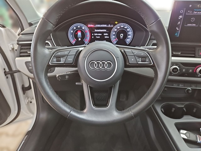 Audi A4 35 TFSI Avant S-Line S-Tronic