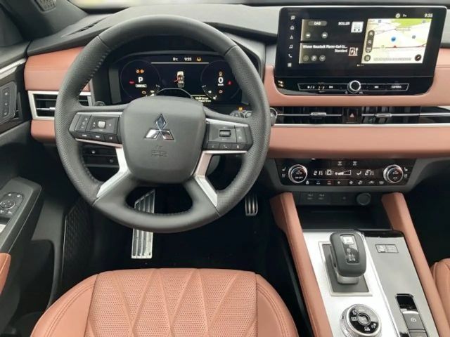 Mitsubishi Outlander 4WD PHEV