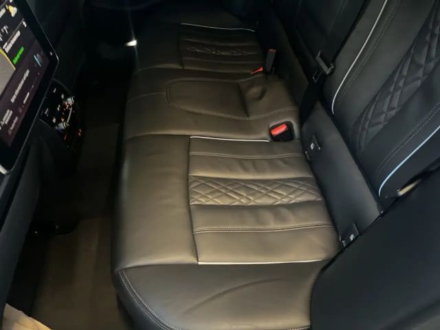 BMW 530 530e M-Sport Touring xDrive