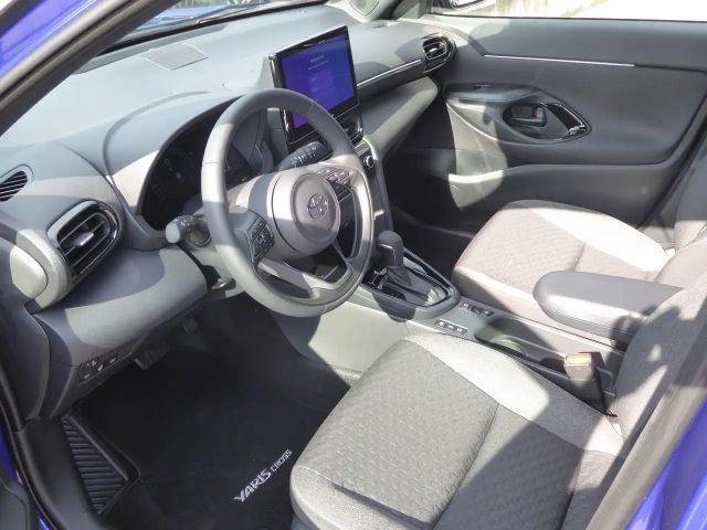 Toyota Yaris Cross 1.5H Teamplayer+Winter+Safety-Paket