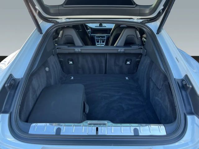 Porsche Panamera 4 E-Hybrid