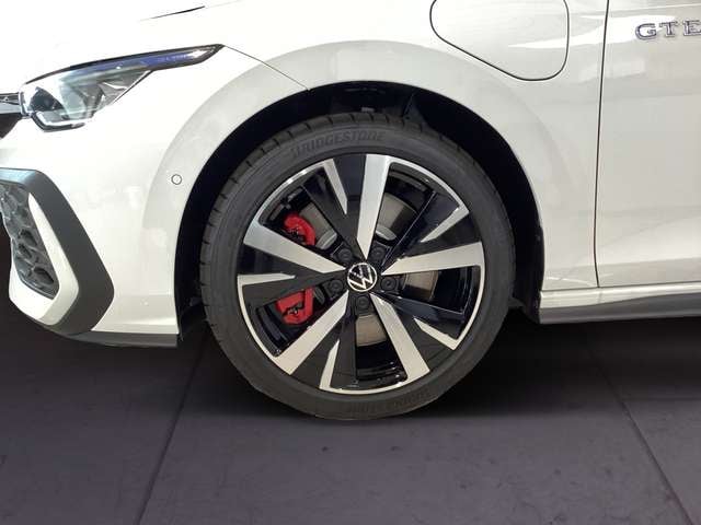 Volkswagen Golf DSG GTE