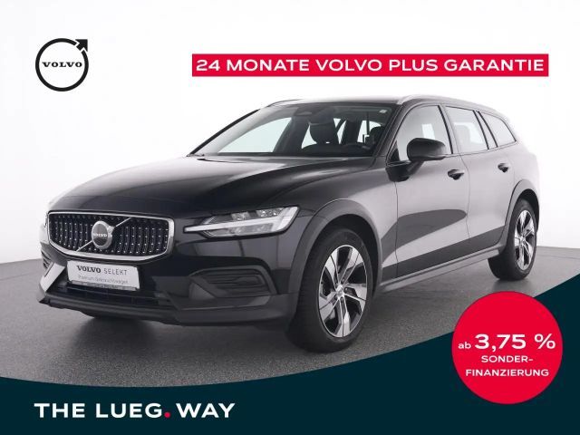 Volvo V60 Cross Country AWD Plus