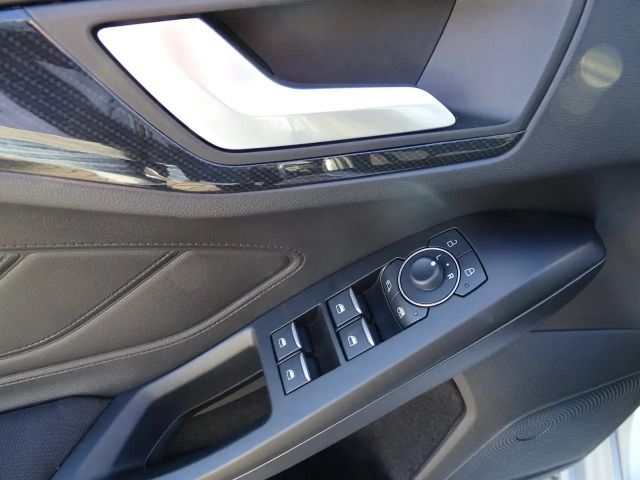 Ford Focus ST Line Wagon