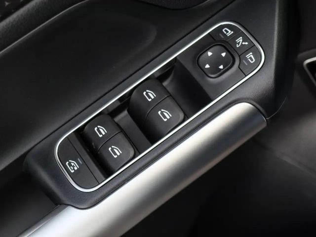 Mercedes-Benz B 200 Progressive