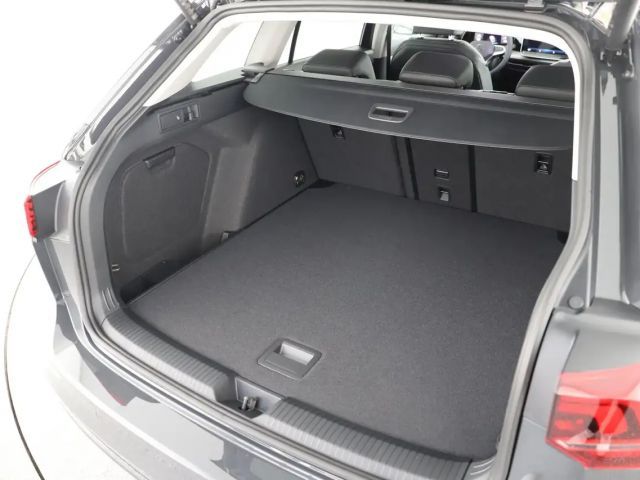 Volkswagen Golf Business DSG Variant