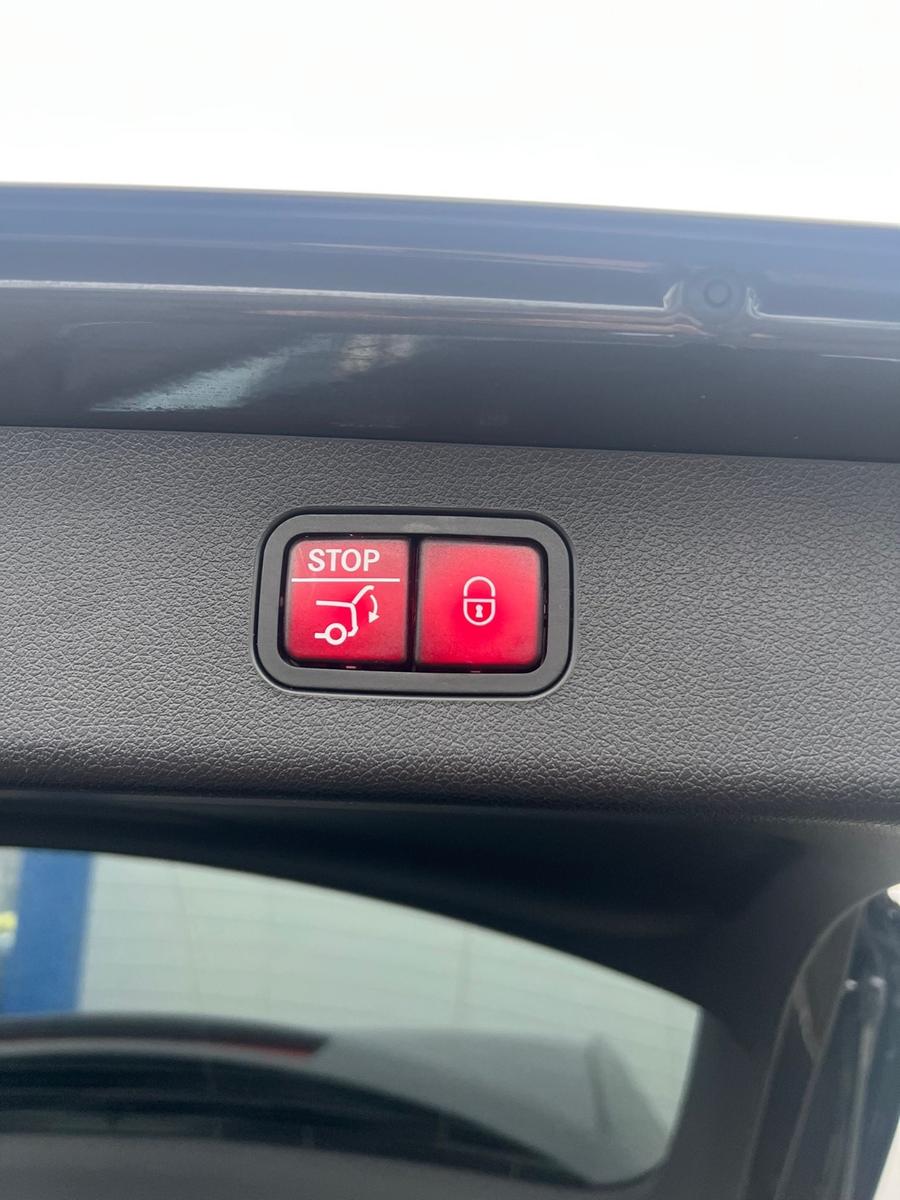 Mercedes-Benz E 200 AMG Line Estate