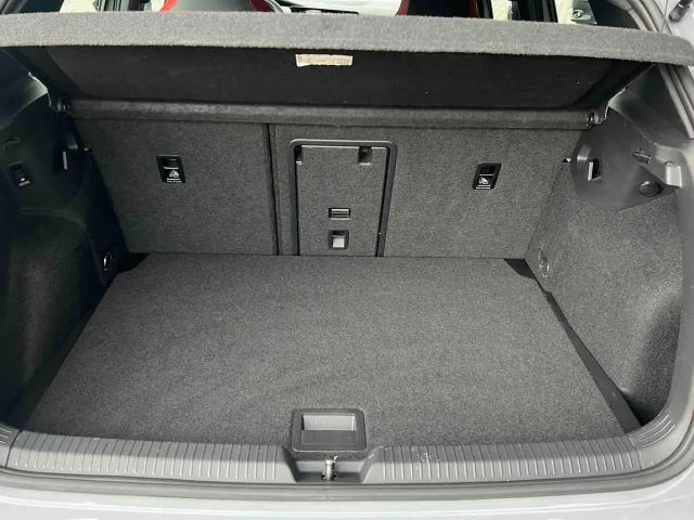 Volkswagen Golf 2.0 TSI DSG GTI