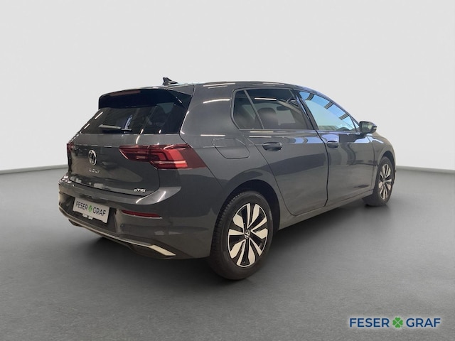 Volkswagen Golf 1.5 eTSI DSG