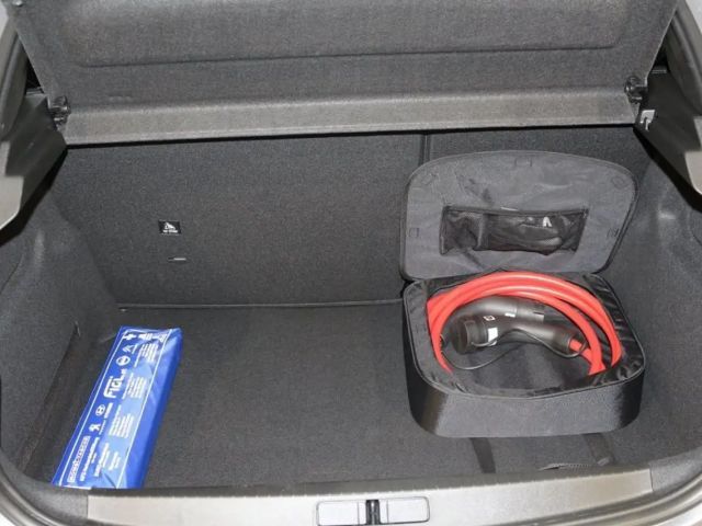 Peugeot E-208 GT-Line