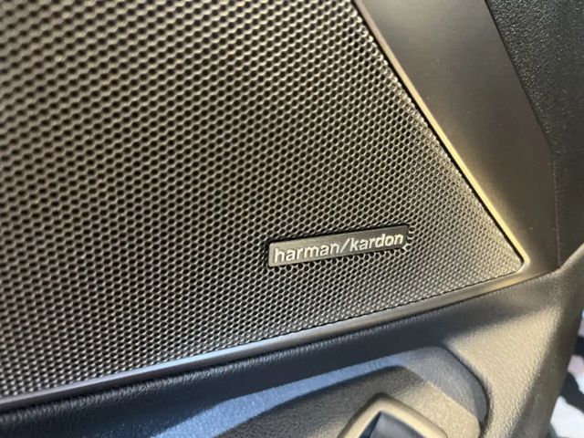 BMW 320 320d M-Sport Touring