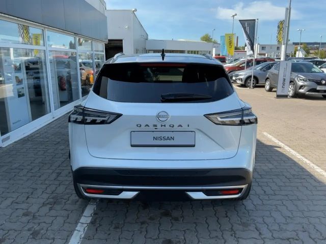 Nissan Qashqai AWD DIG-T Tekna