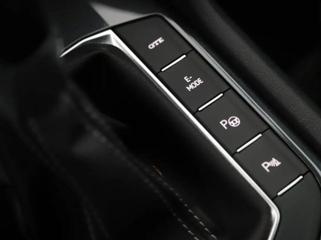 Volkswagen Tiguan DSG R-Line eHybrid