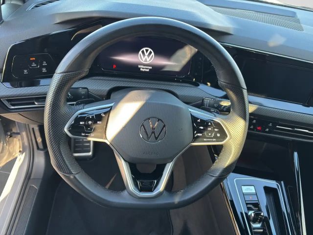 Volkswagen Golf 1.5 eTSI DSG Golf VIII R-Line