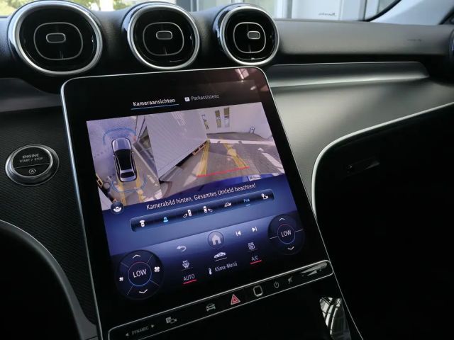 Mercedes-Benz C 180 Sedan