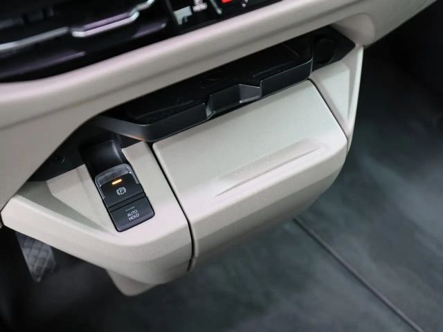 Volkswagen Multivan 2.0 TDI Lang T7